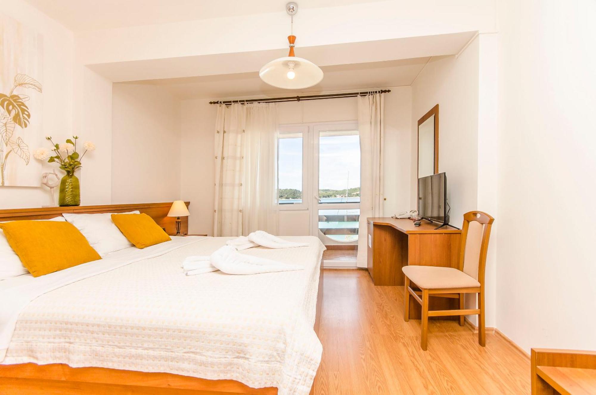House Hotel Plava Laguna ทิสโน ภายนอก รูปภาพ