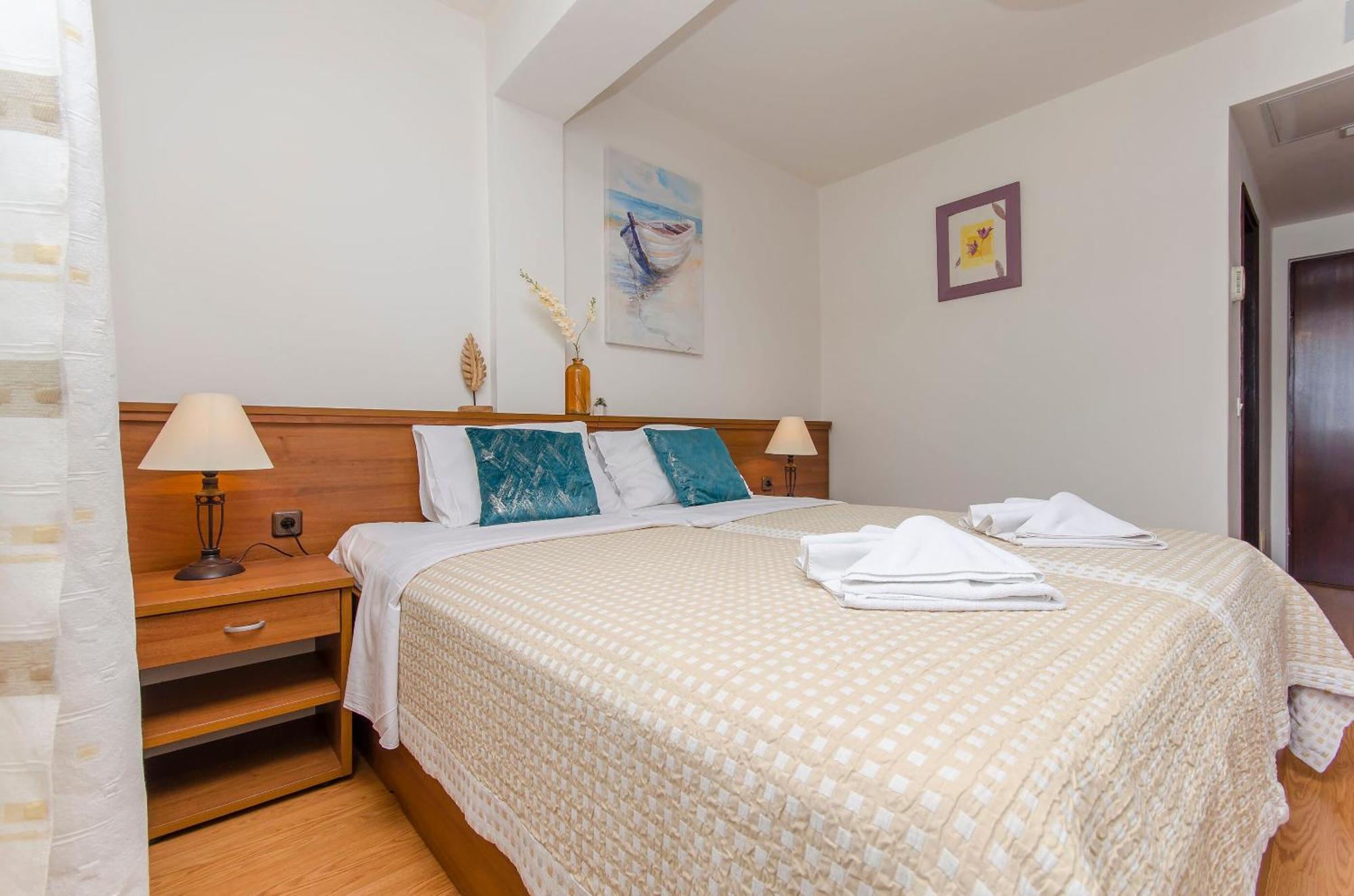House Hotel Plava Laguna ทิสโน ภายนอก รูปภาพ